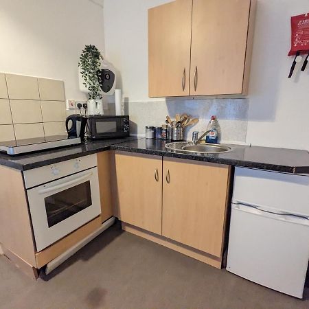 1 Bedroom Studio In A Supurb Area Of Cardiff Extérieur photo