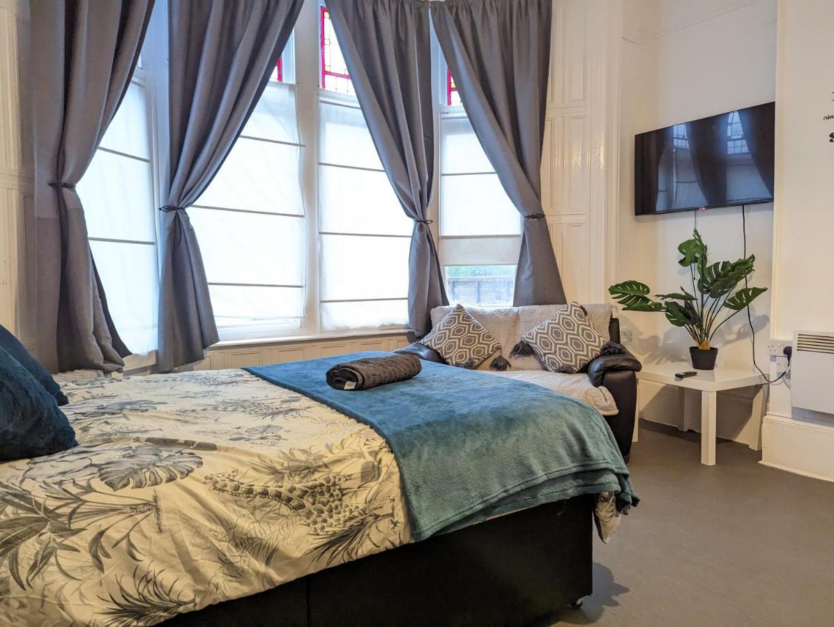 1 Bedroom Studio In A Supurb Area Of Cardiff Extérieur photo