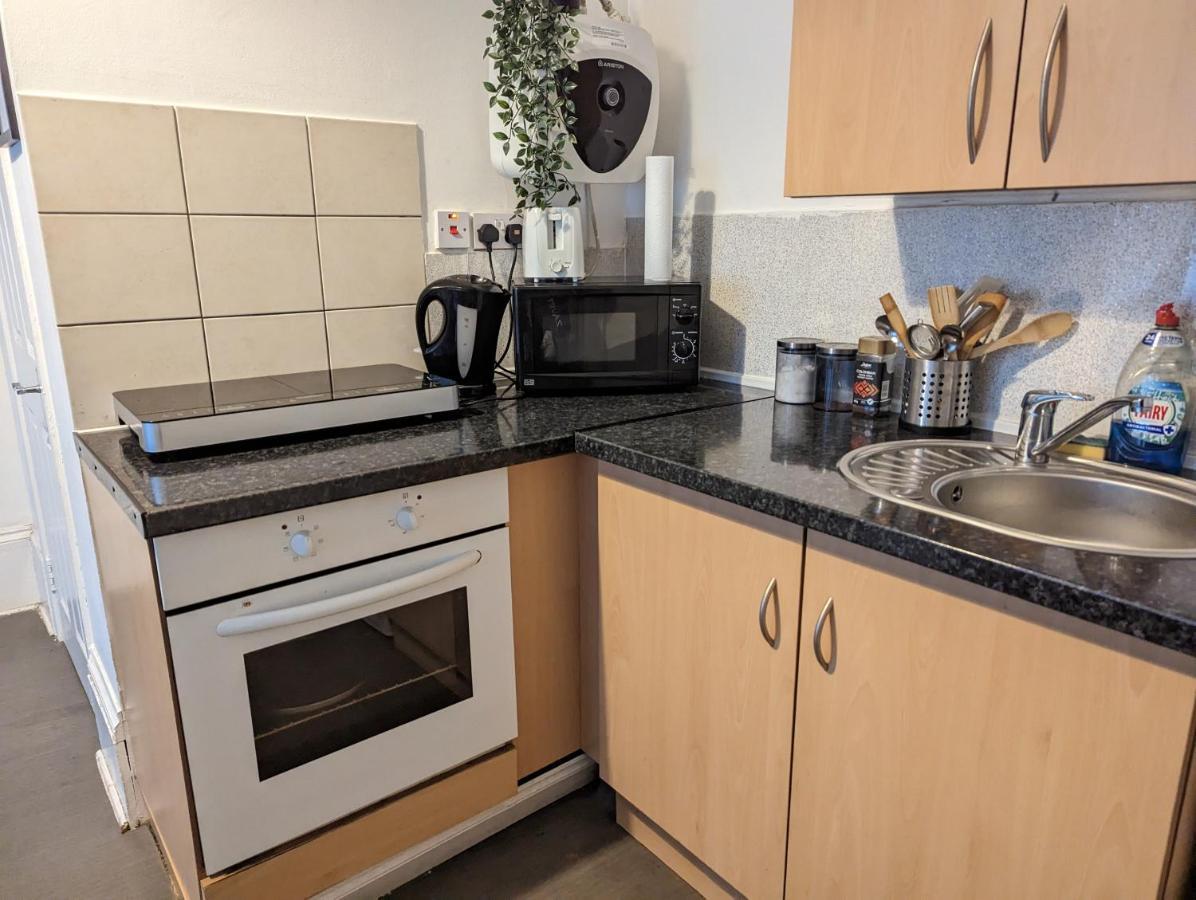 1 Bedroom Studio In A Supurb Area Of Cardiff Extérieur photo