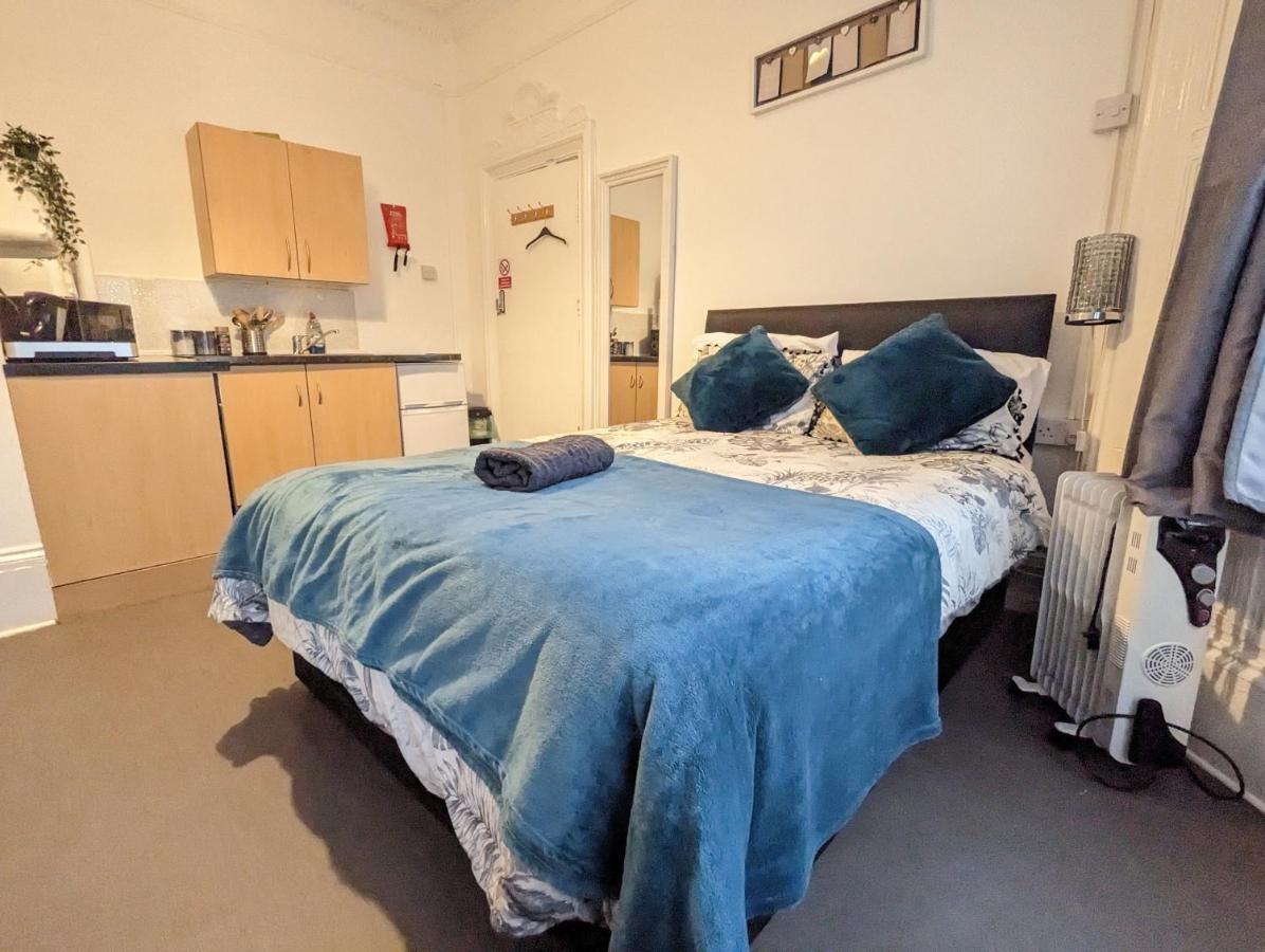 1 Bedroom Studio In A Supurb Area Of Cardiff Extérieur photo