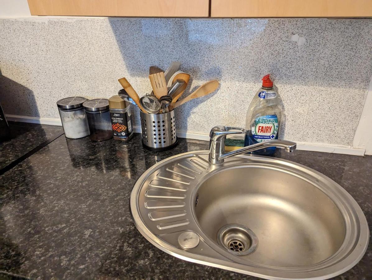 1 Bedroom Studio In A Supurb Area Of Cardiff Extérieur photo