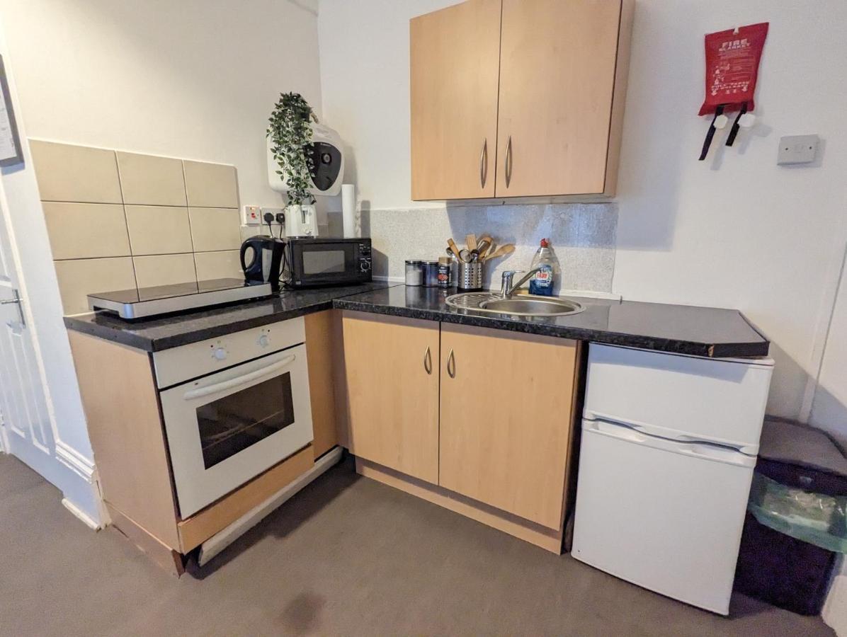 1 Bedroom Studio In A Supurb Area Of Cardiff Extérieur photo